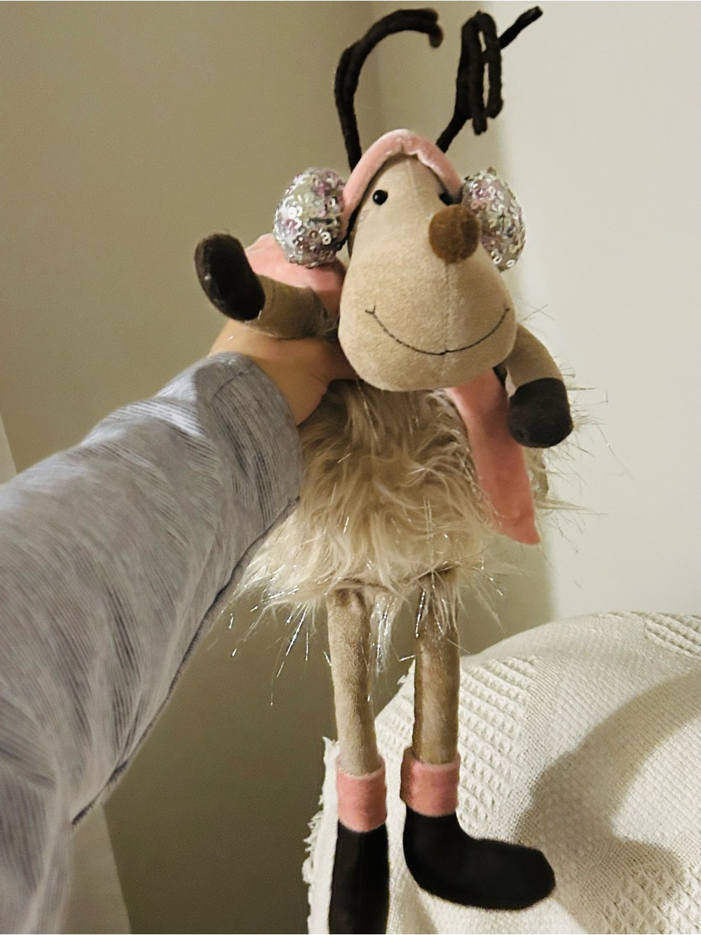 Plush sparkly Reindeer Doll - Pink & brown